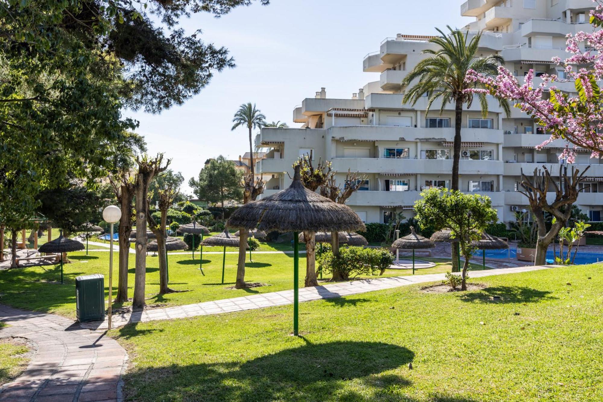 Benalbeach Apartments By Alfresco Stays Benalmádena Exteriör bild