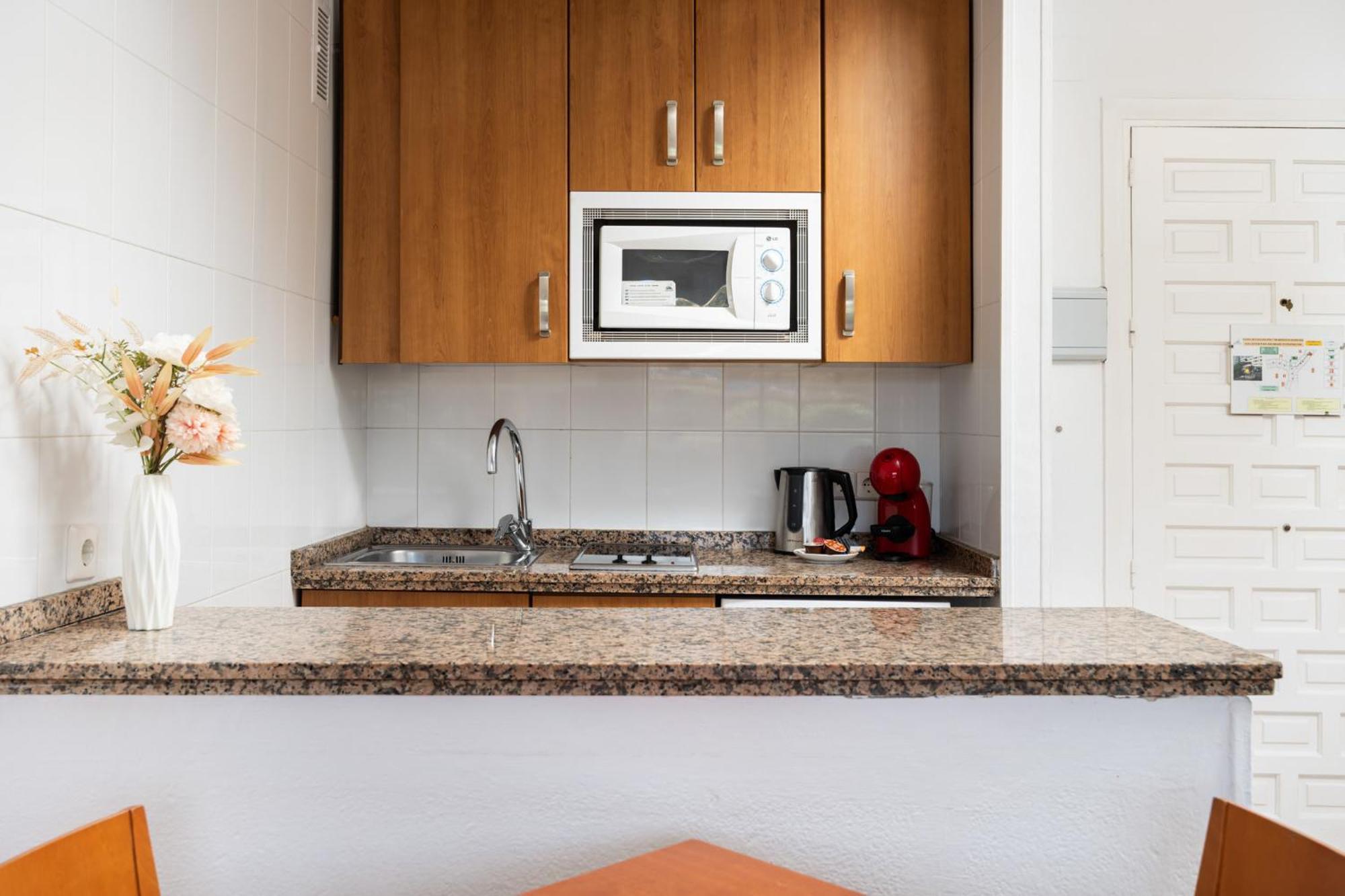 Benalbeach Apartments By Alfresco Stays Benalmádena Exteriör bild